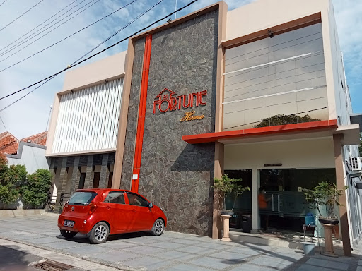 Fortune Home Tegal