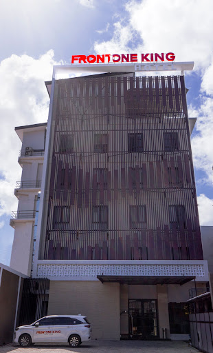FRONT ONE KING HOTEL