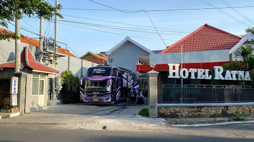 Hotel Ratna Tuban (Paket inap 88K/pack, isi 4 org/kamar incl sarapan min 40 org)
