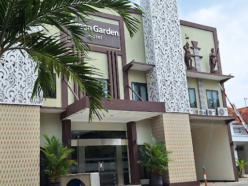 GREEN GARDEN HOTEL TUBAN