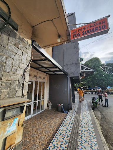 Penginapan Yos Sudarso