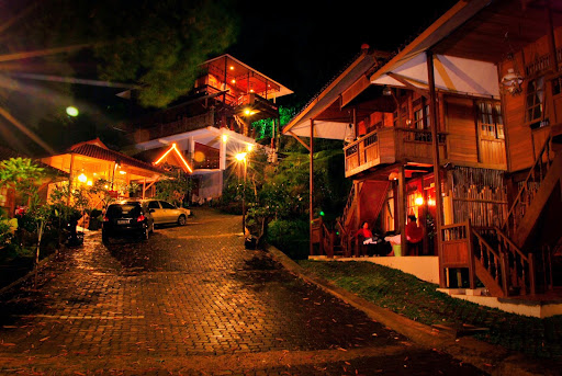 Green Valley Hotel