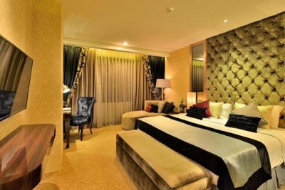 hotel terbaik di bekasi
