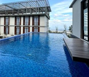hotel terbaik di kabupaten kuningan