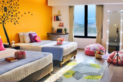 yellow bee hotel tangerang